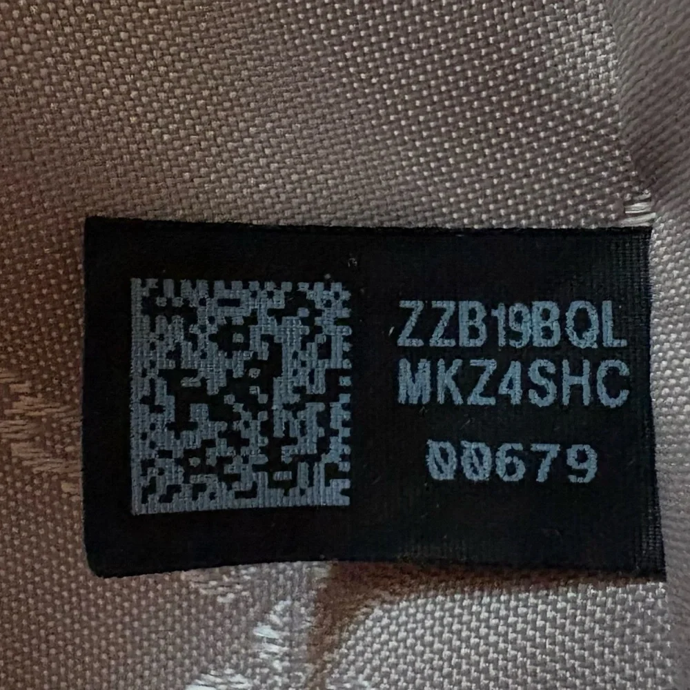 Michael Kors Pink monogram Jet Set Tote - Picture 9 of 9